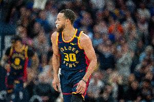 星空体育网址-库里谈球队28罚全中：像今天这种比赛每分都重要 必须把握住罚球