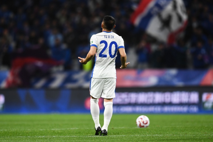 星空体育入口-杨翼评赛事低迷：虽存夺冠可能，然团队精神缺失令人忧